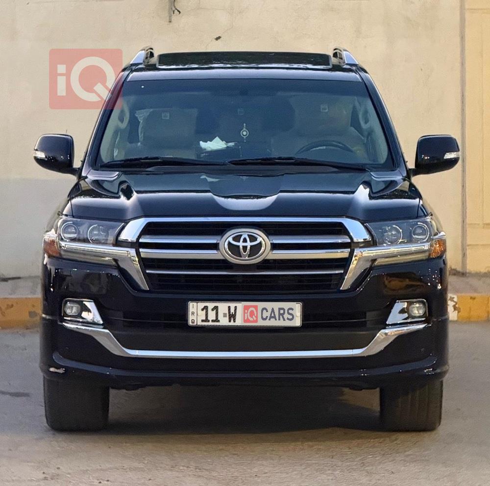 تويوتا لاندكروزر